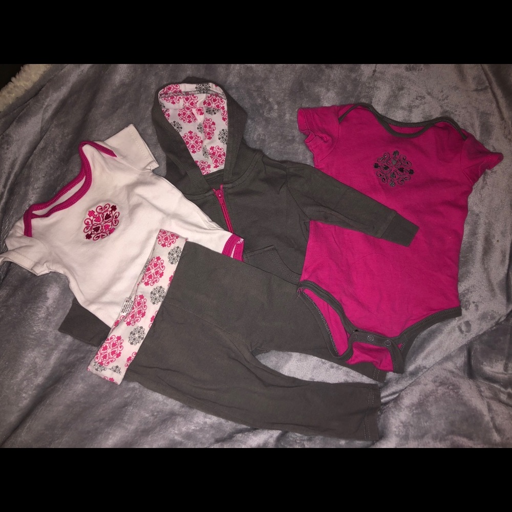 4 piece yoga outfit 3-6 months